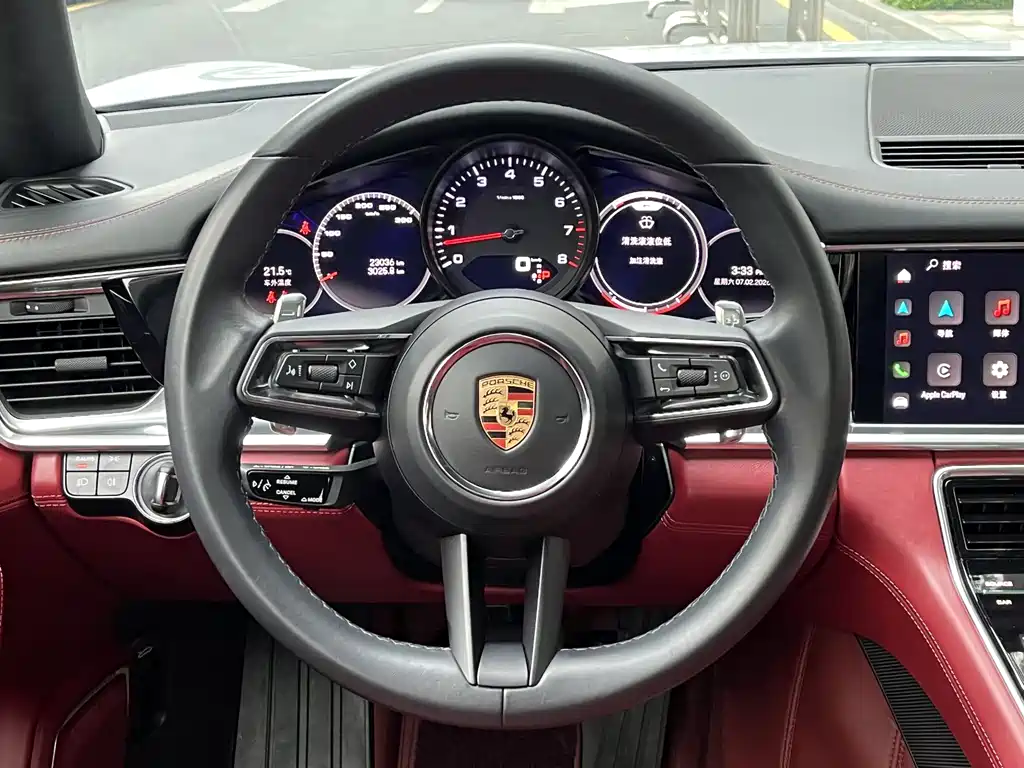 Porsche Panamera 2023 — фото 16