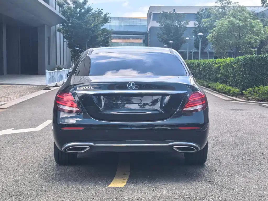 Mercedes-Benz E-Class 2019