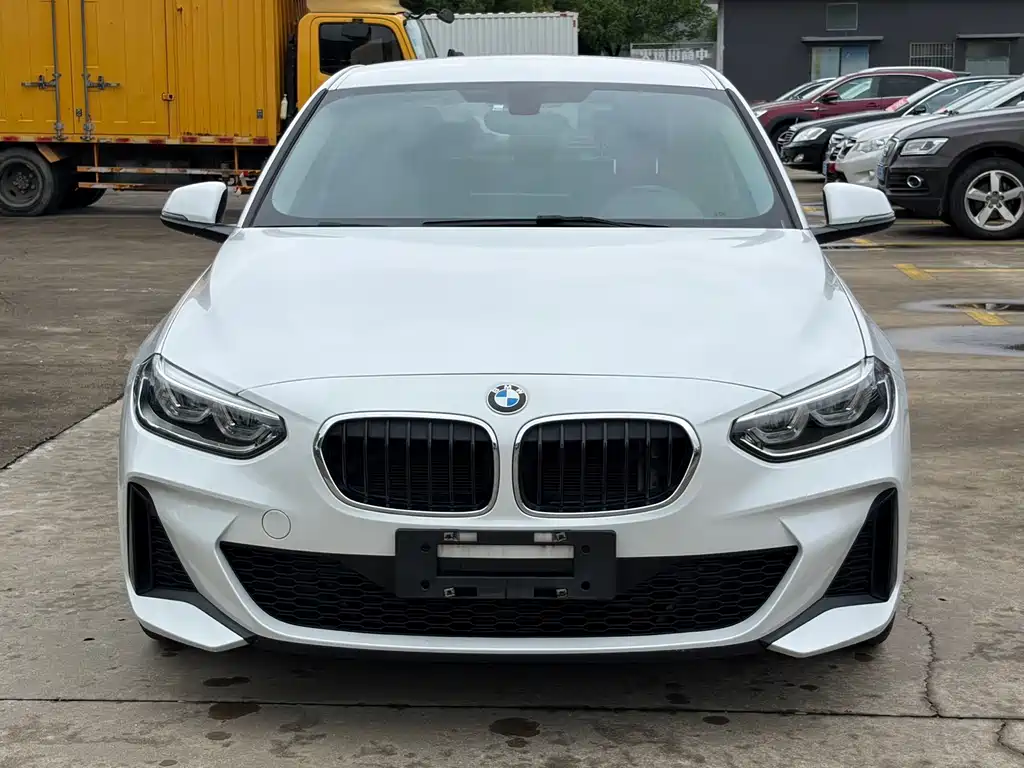 BMW 1 Series 2022