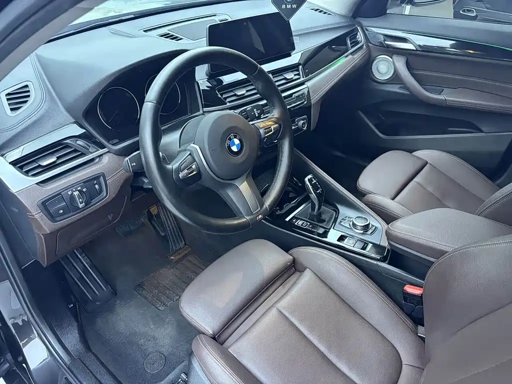 BMW X2 2022 — фото 10