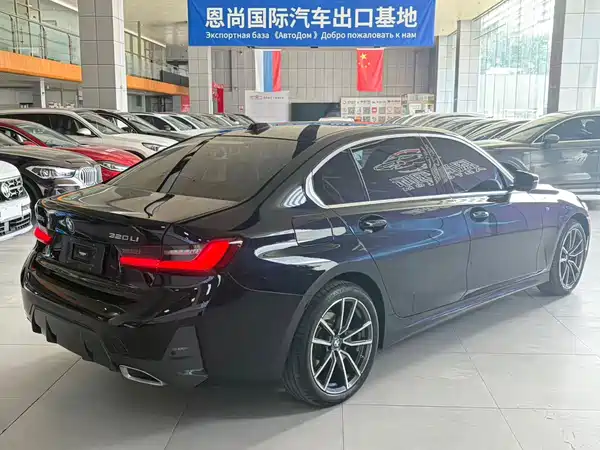 BMW 3 Series 2023