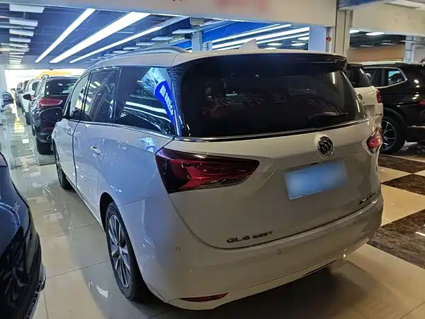 Buick GL6 2023