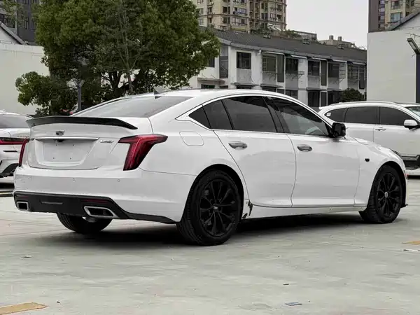 Cadillac CT5 2022