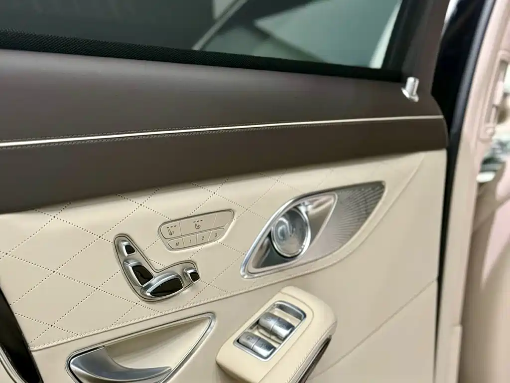 Mercedes-Benz Maybach S-Class 2018 — фото 13