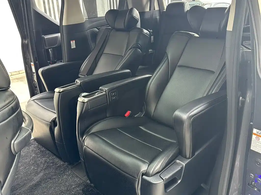 Toyota Alphard 2015 — фото 12