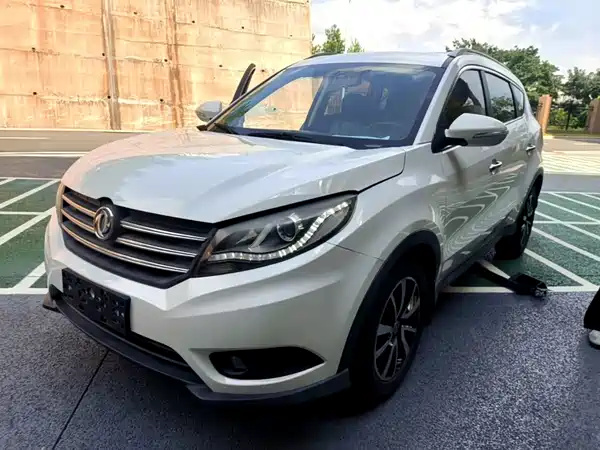 Dongfeng Scenery 580 2016