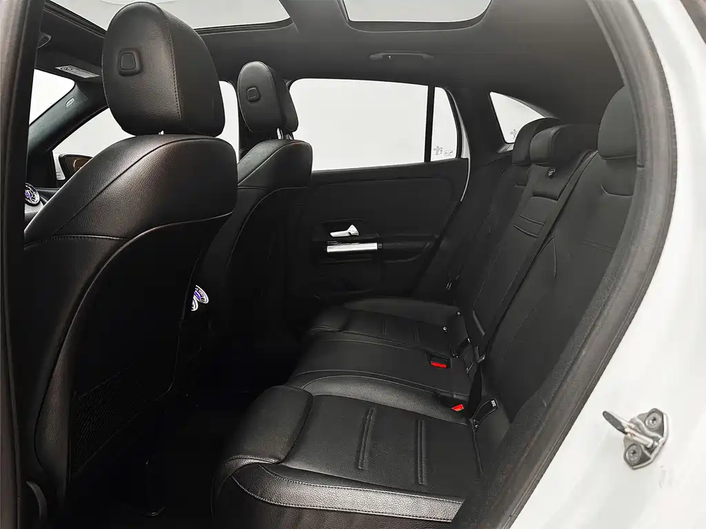 Mercedes-Benz GLA 2022 — фото 23