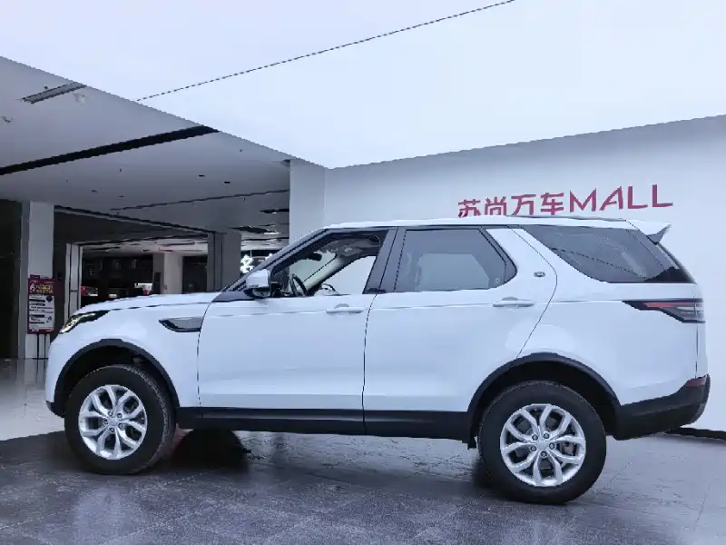 Land Rover Discovery 2018 — фото 11