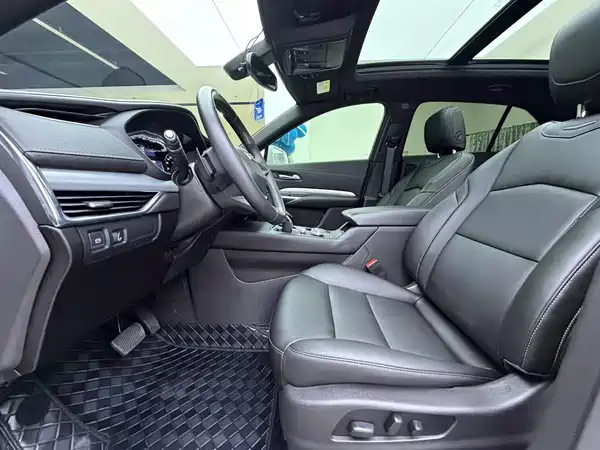 Cadillac XT4 2021