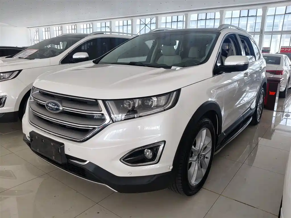 Ford Edge 2016 — фото 1