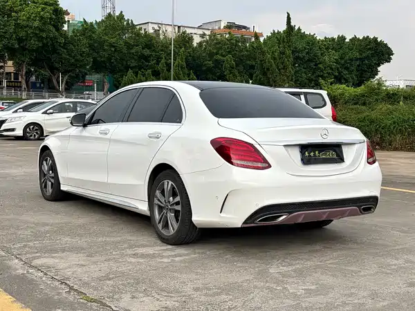 Mercedes-Benz C-Class 2018
