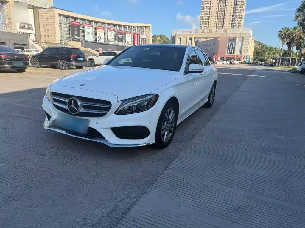 Mercedes-Benz C-Class 2017