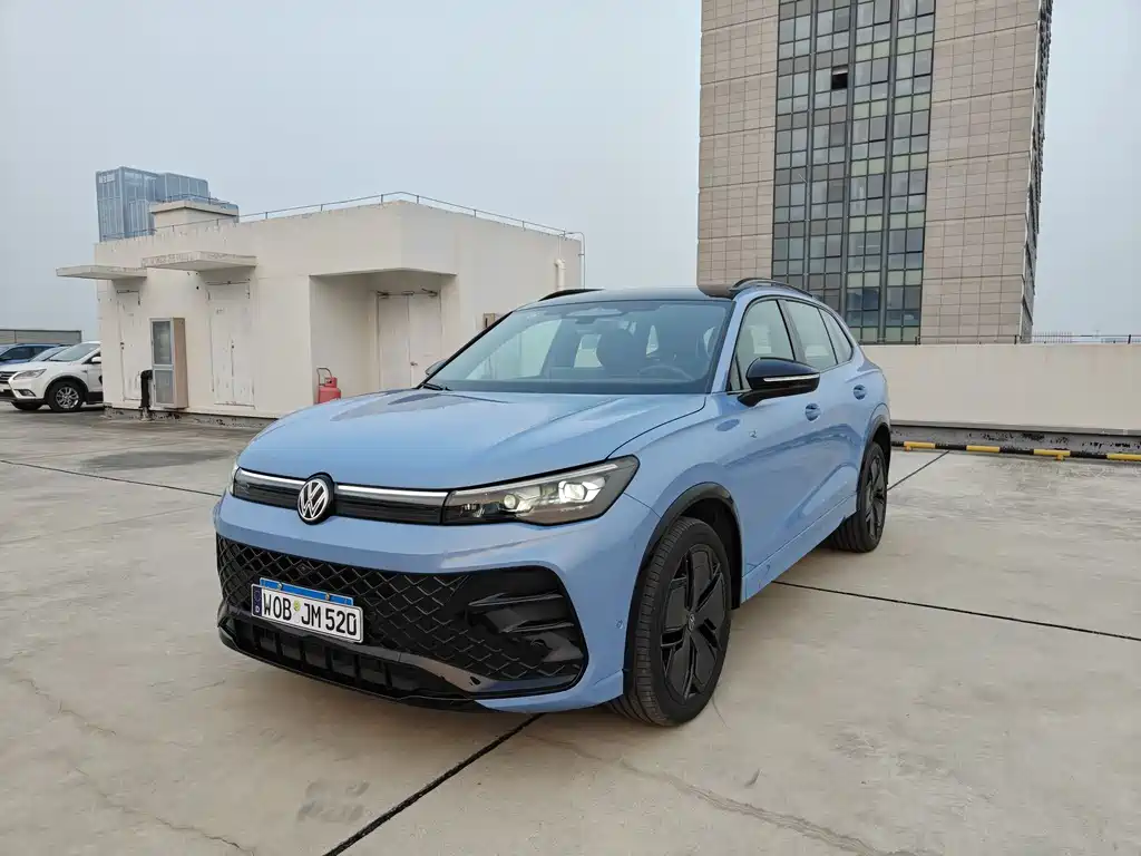 Volkswagen Tiguan L 2024