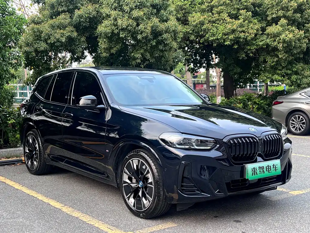 BMW iX3 2024 — фото 3