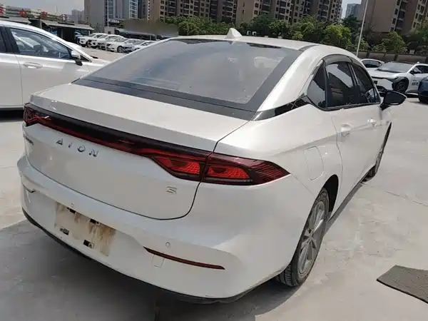 Aion S 2023
