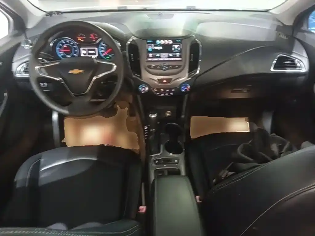 Chevrolet Cruze 2017 — фото 10