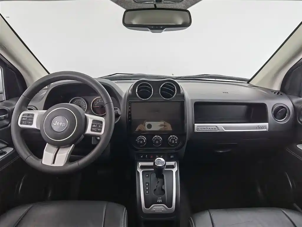 Jeep Compass 2015 — фото 5