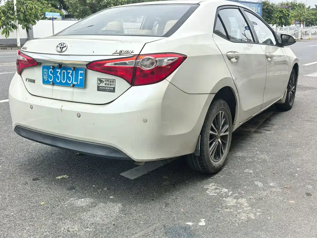 Toyota Levin 2015