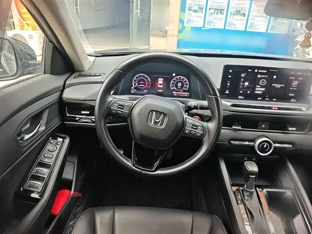 Honda Inspire 2023 — фото 11