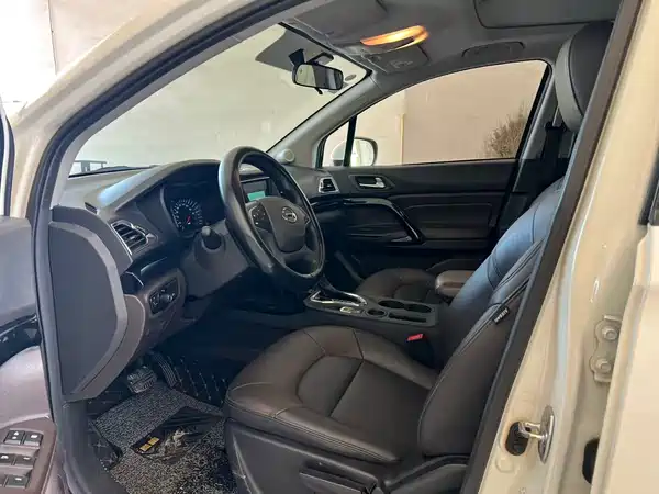 GAC Trumpchi GS4 2017
