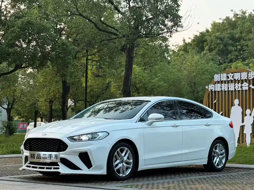 Ford Mondeo 2015