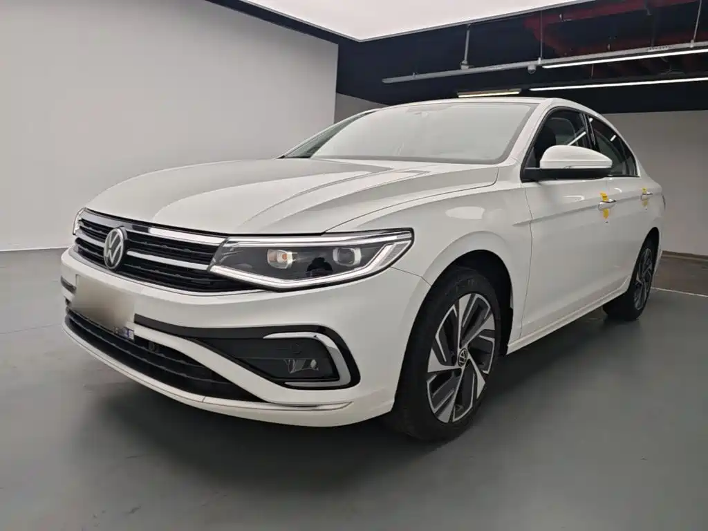 Volkswagen Bora 2024
