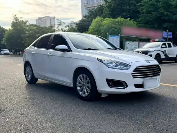 Ford Escort 2017