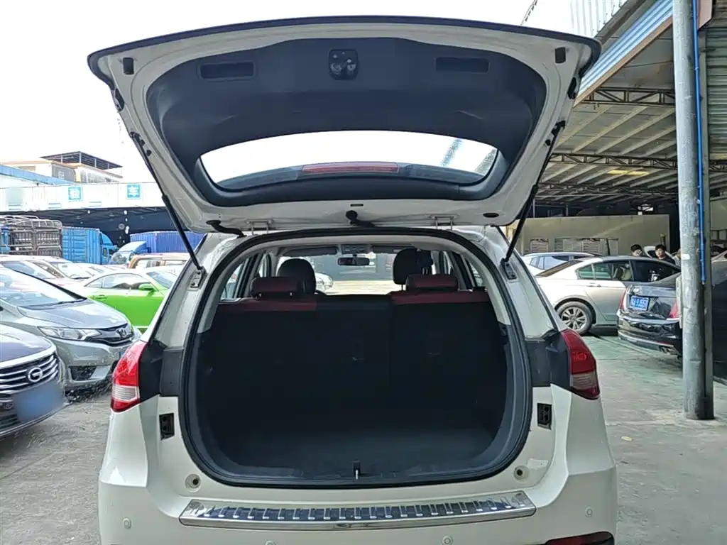 Haval H2 2017 — фото 19