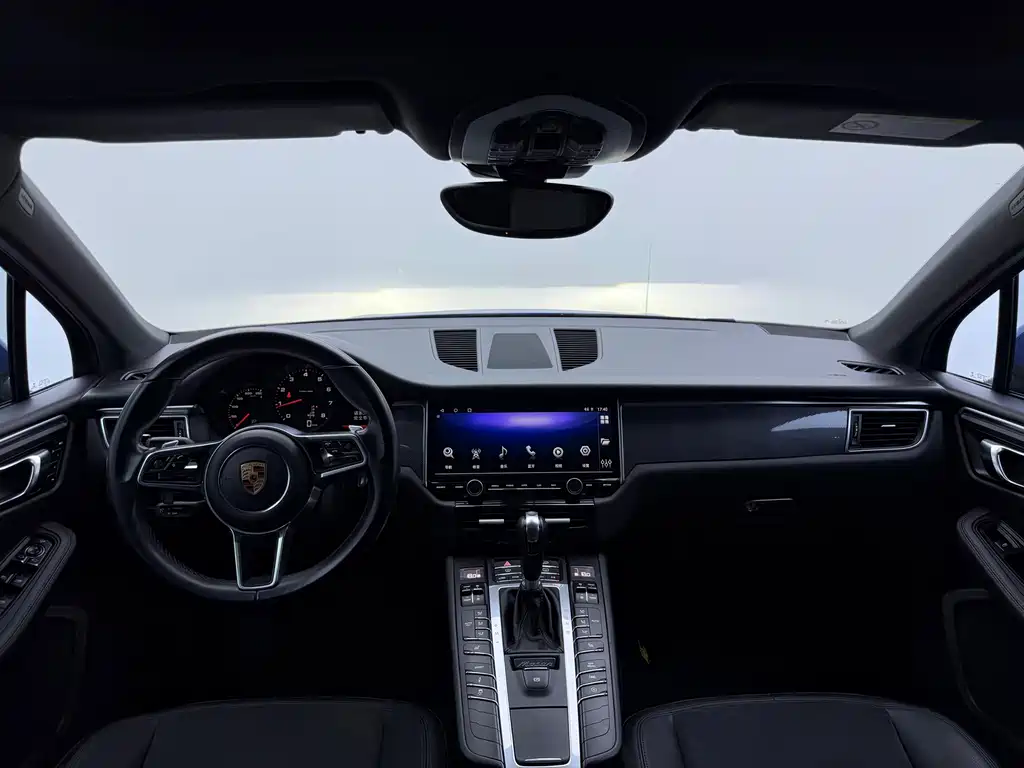 Porsche Macan 2018 — фото 4