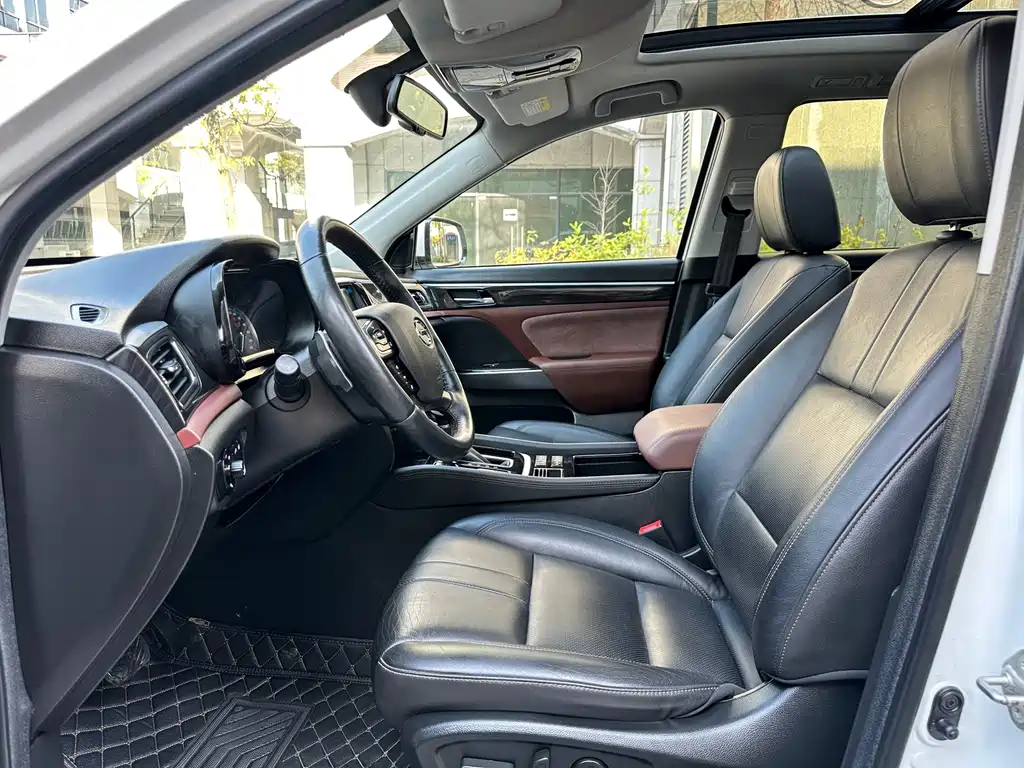 GAC Motor Trumpchi GS8 2019 — фото 4