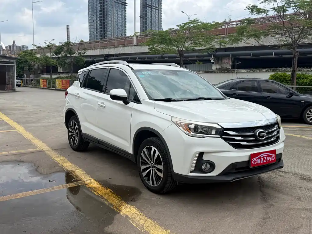 GAC Motor Trumpchi GS4 2016 — фото 1