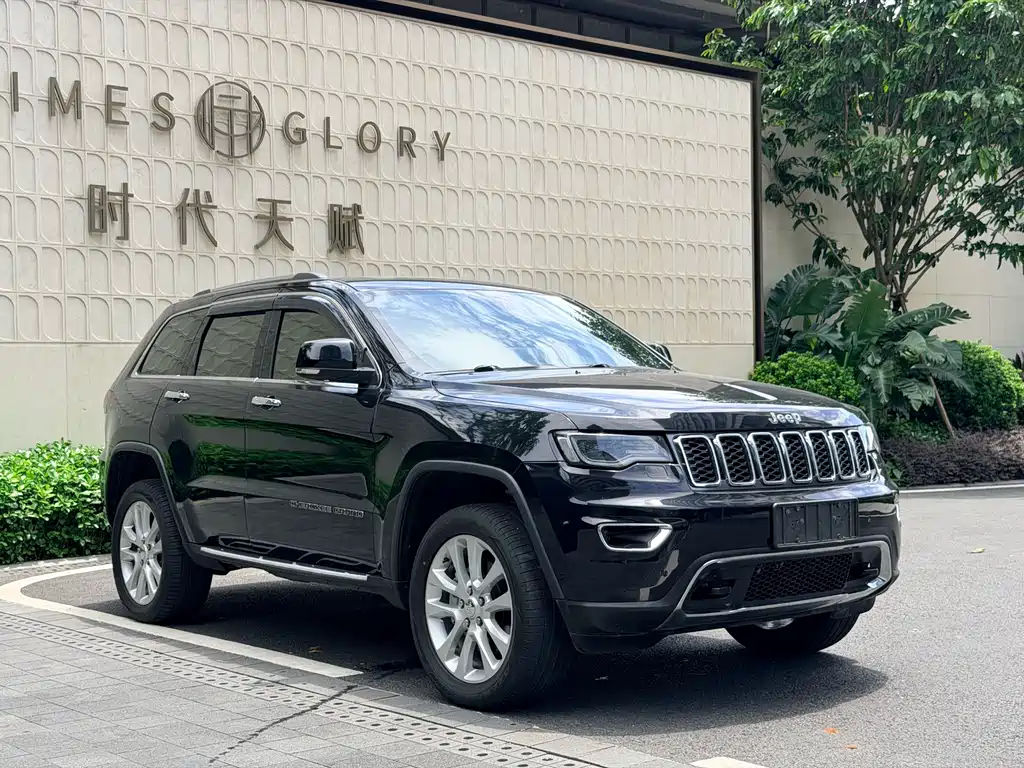 Jeep Grand Cherokee 2018