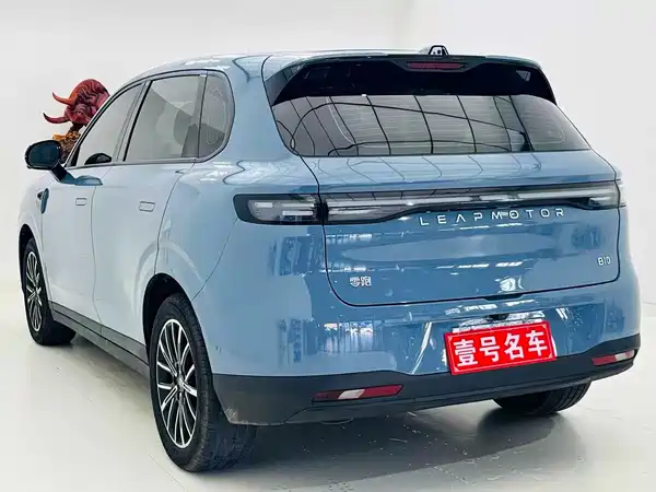 Leapmotor B10 2025