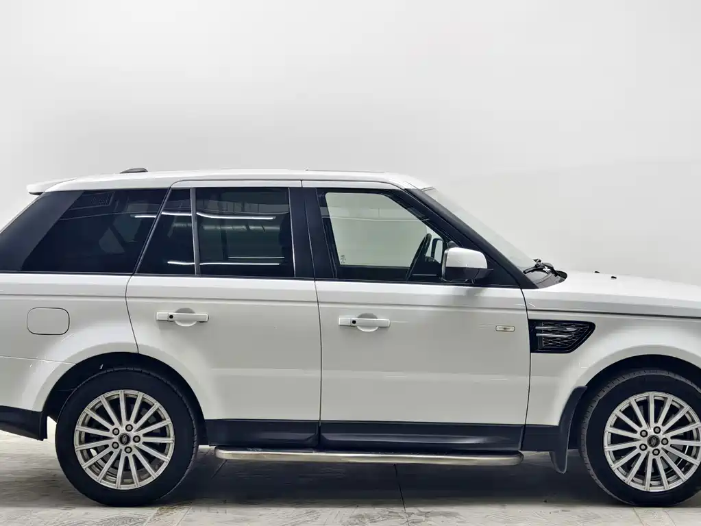 Land Rover Range Rover Sport 2013 — фото 7