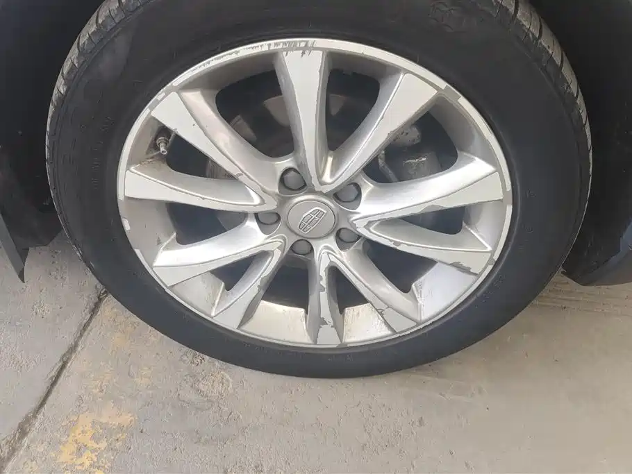 Geely Emgrand GS 2017 — фото 6