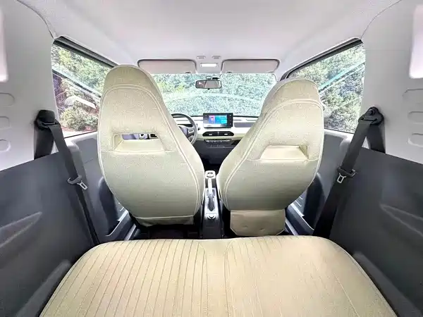 Geely Galaxy Panda 2023