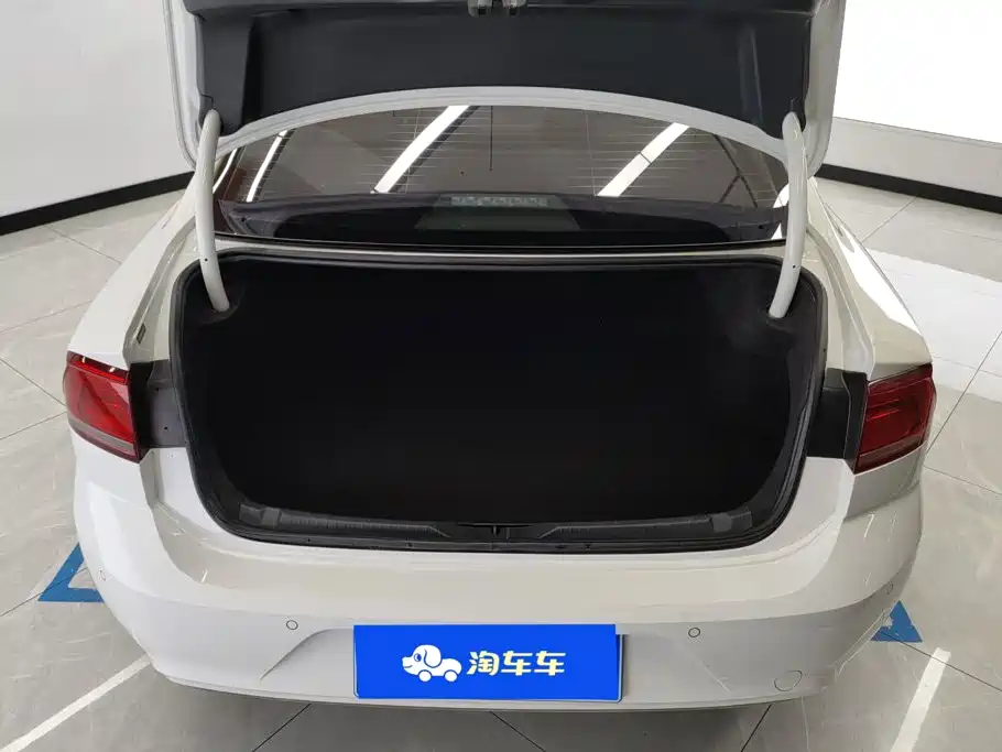 Volkswagen Lamando 2017