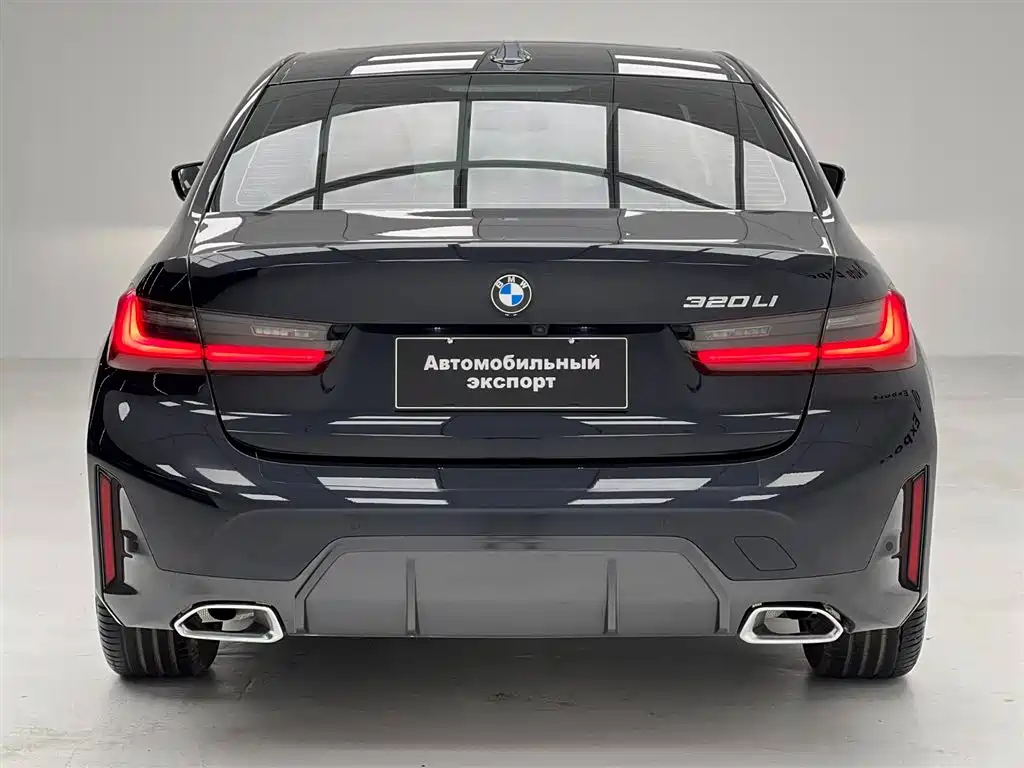 BMW 3 Series 2023 — фото 12