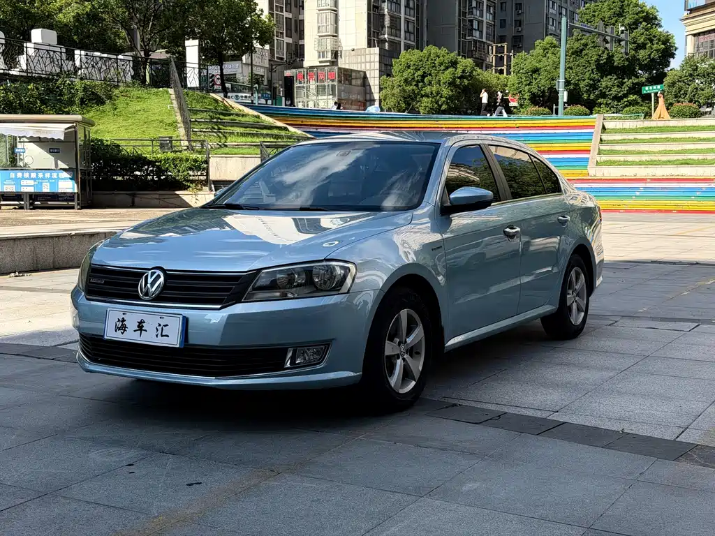 Volkswagen Lavida 2014