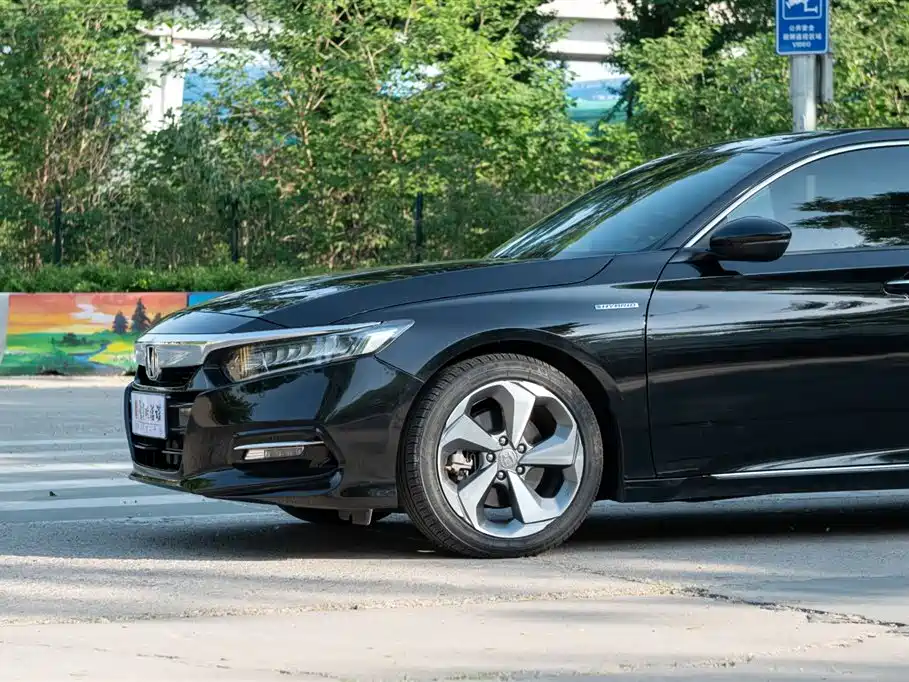 Honda Accord 2020 — фото 12