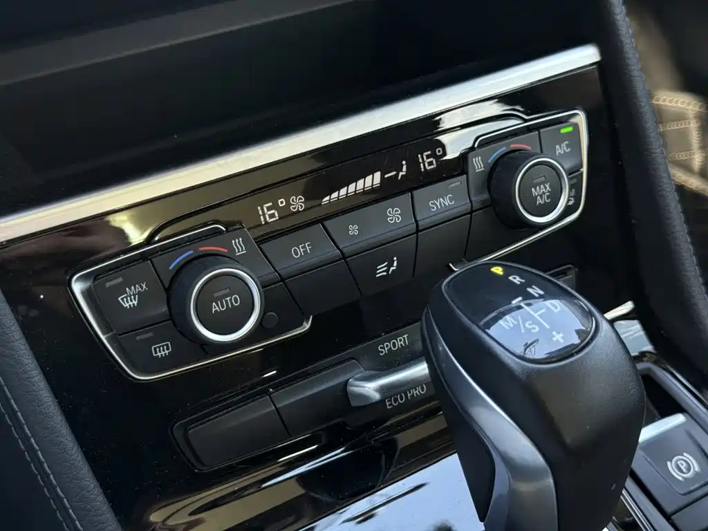 BMW 2 Series Station Wagon 2017 — фото 17