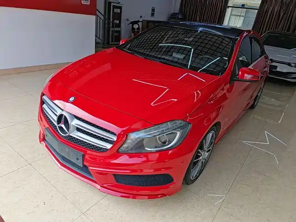 Mercedes-Benz A-Class 2015