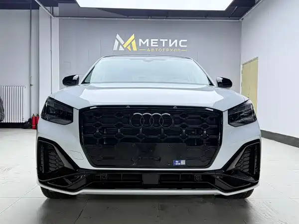 Audi Q2L 2022