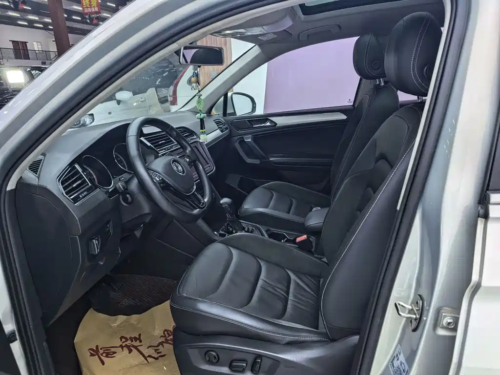Volkswagen Tiguan L 2019