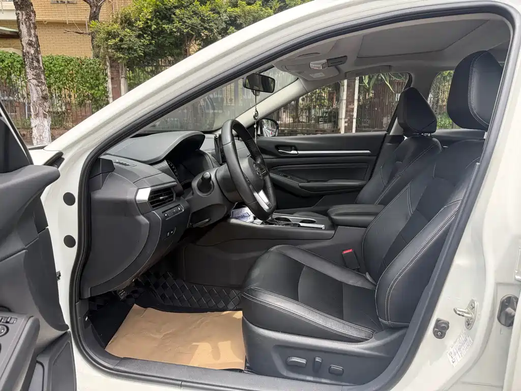 Nissan Teana 2020
