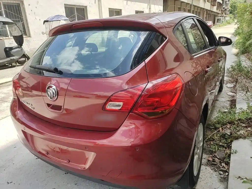 Buick Excelle 2015