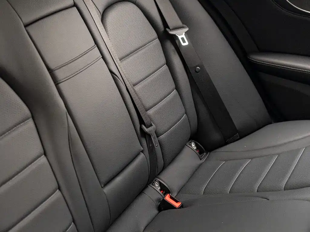 Mercedes-Benz C-Class 2018 — фото 12