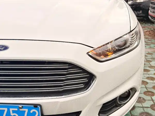 Ford Mondeo 2013
