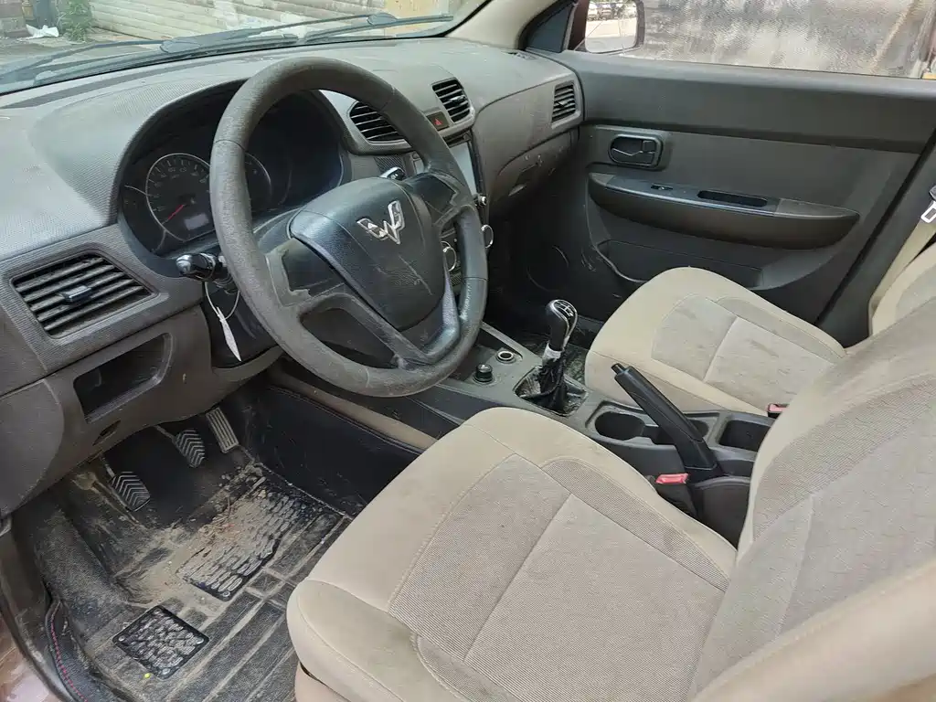 Wuling Hongguang 2017