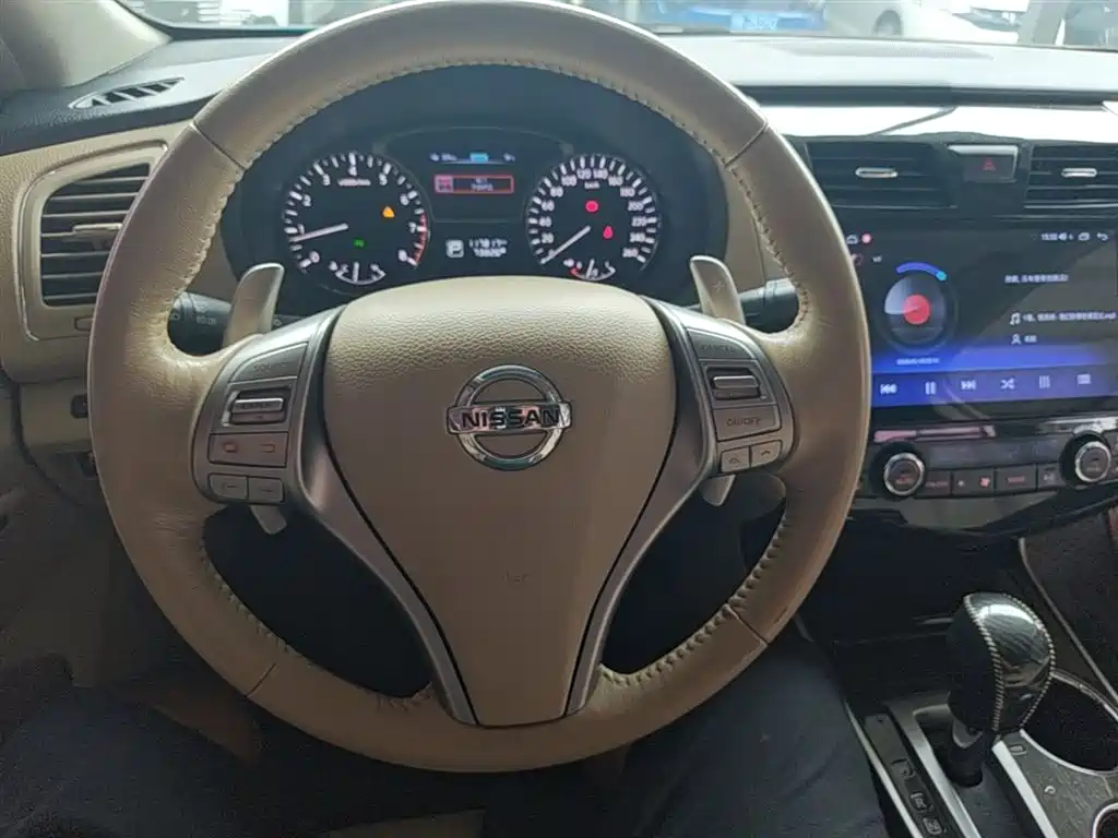 Nissan Teana 2015 — фото 11